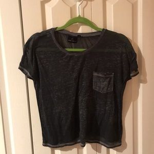 Gray tee shirt with pocket